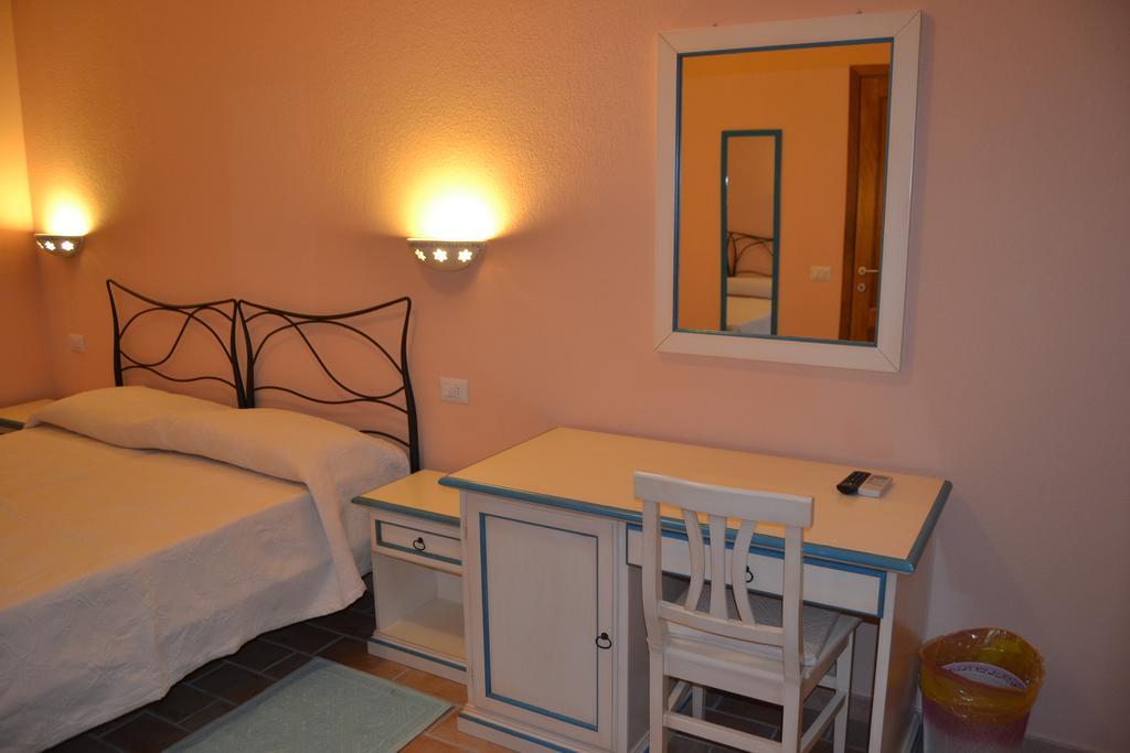 B&B La Pavoncella San Teodoro  Cameră foto